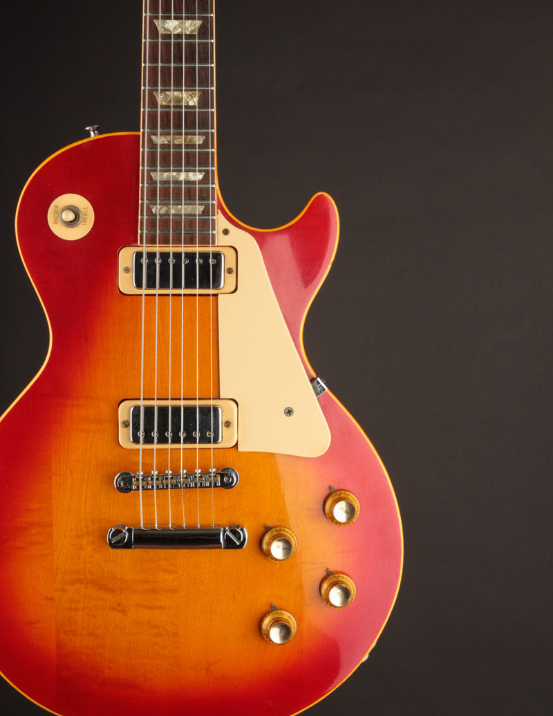 Gibson Les Paul Deluxe, Cherry Sunburst (1974)