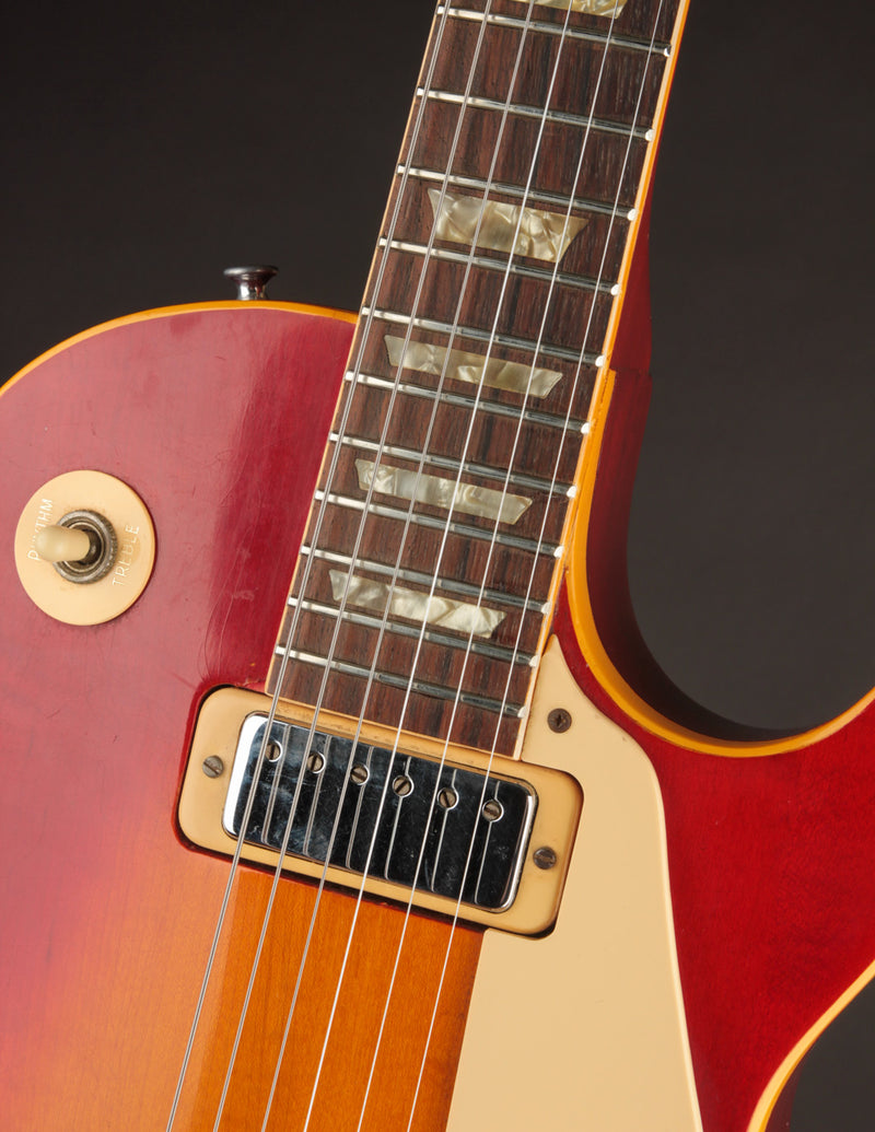 Gibson Les Paul Deluxe, Cherry Sunburst (1974)