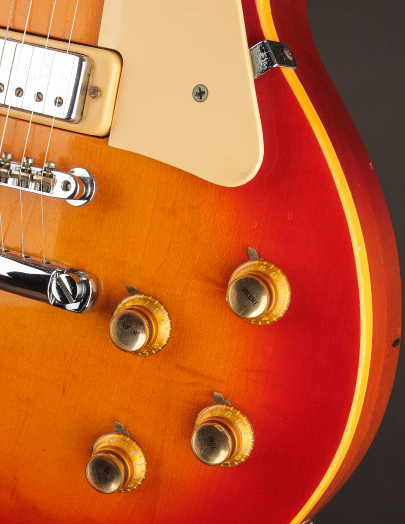 Gibson Les Paul Deluxe, Cherry Sunburst (1974)