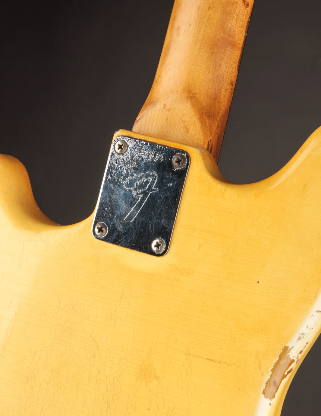 Fenderストラト　レフティボディ（アッセンブリー付き） 1967 Fender Mustang, Olympic White | The Music Emporium