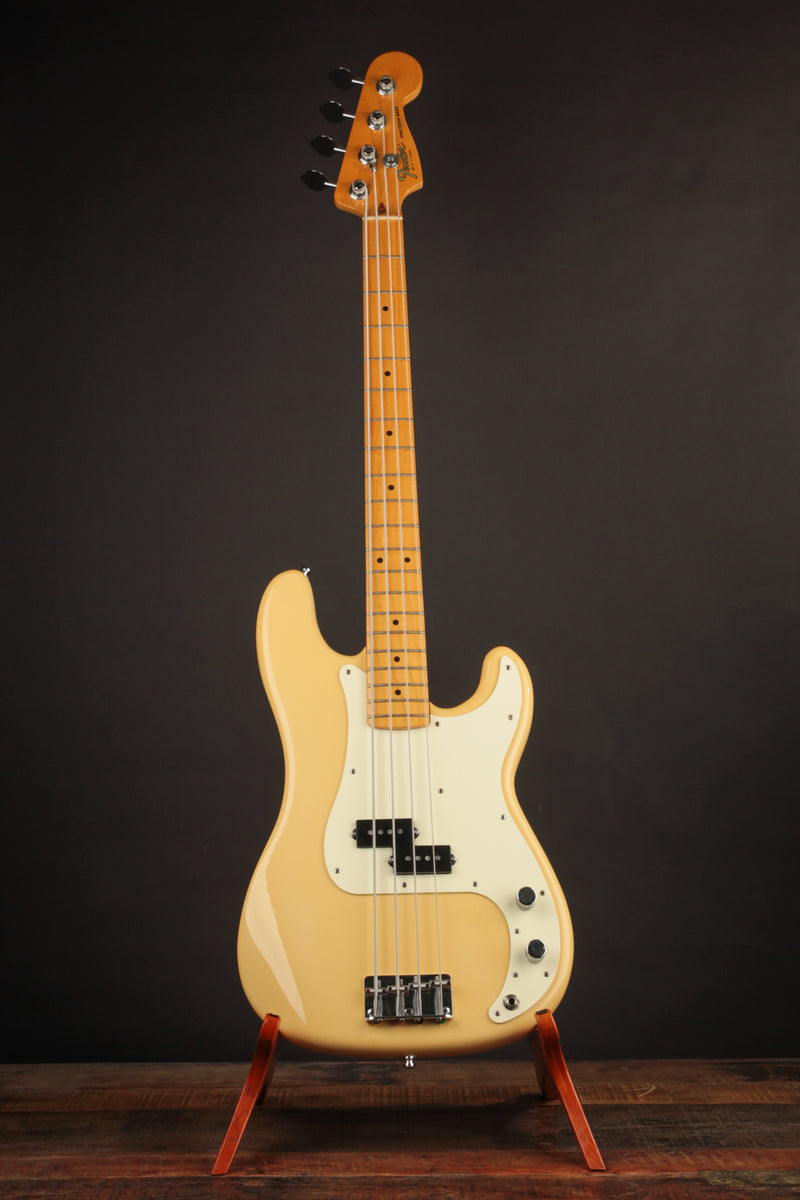 Fender Precision Bass, White (1983)