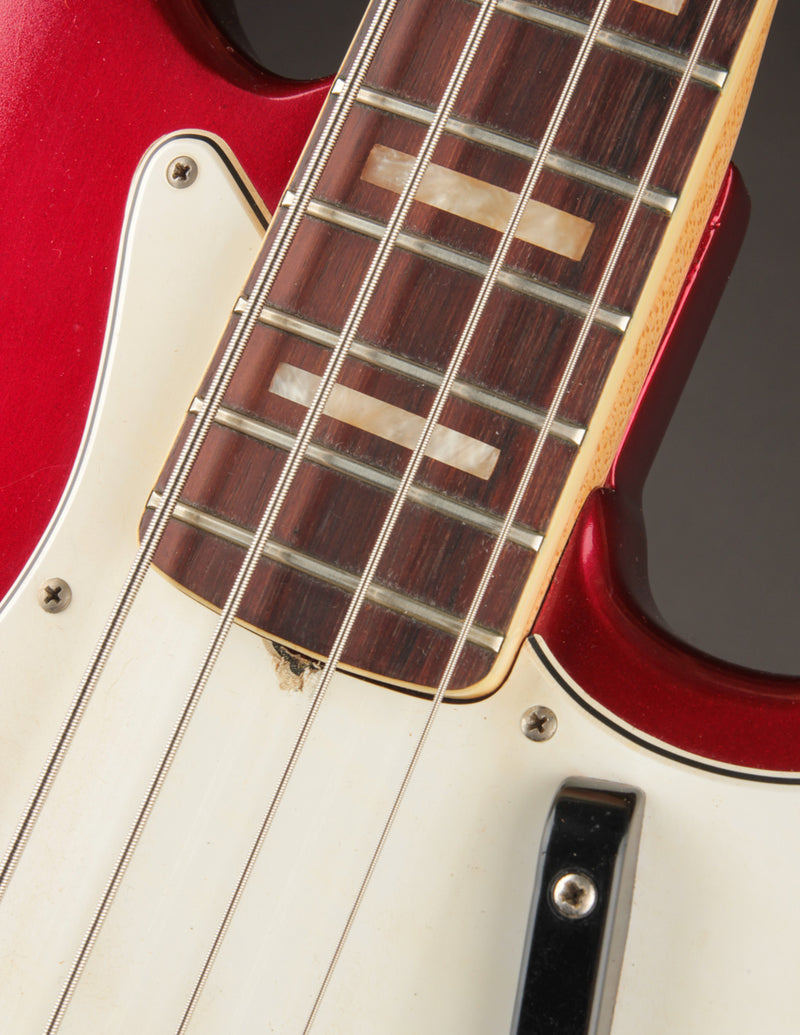 Fender Jazz Bass, Candy Apple Red (1967)