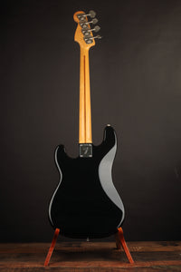 Fender Precision Bass, Black (1974)