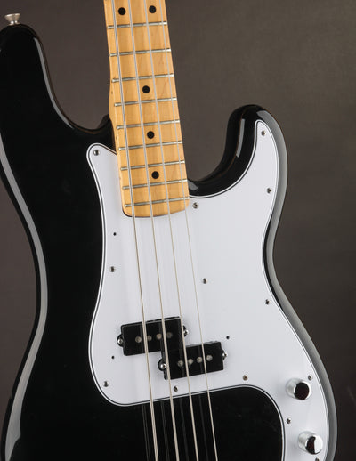 Fender Precision Bass, Black (1974)