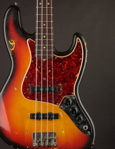 Fender Jazz Bass, Sunburst (1965)