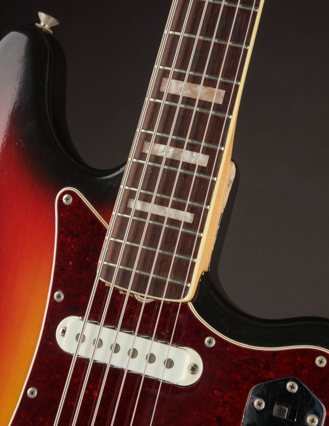 Fender Bass VI サンバースト 1969 Fender Bass VI Sunburst | The Music Emporium