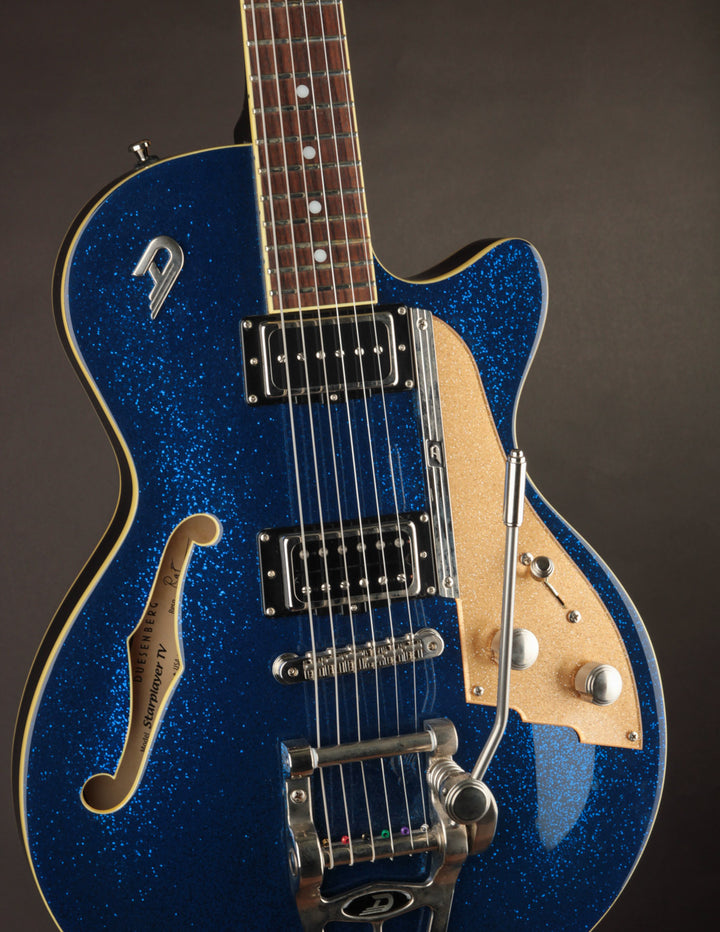 USED 2016 Duesenberg Starplayer TV Blue Sparkle | The Music