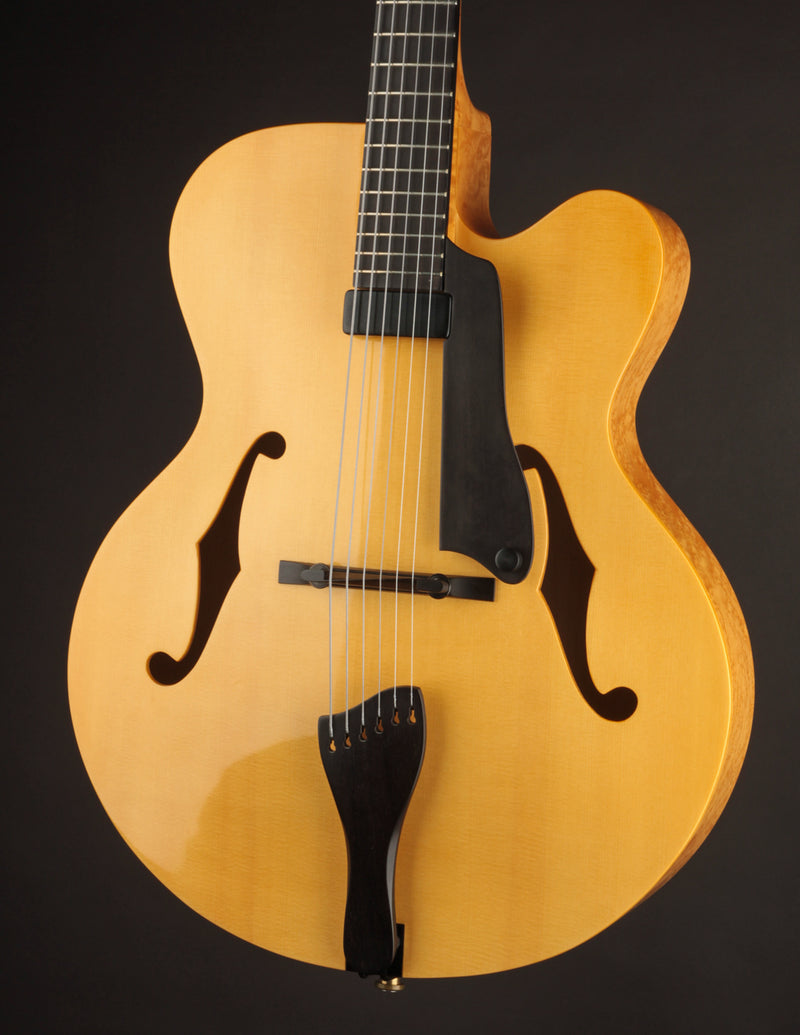 American Archtop Collector Series 17" Natural (USED, 2006)