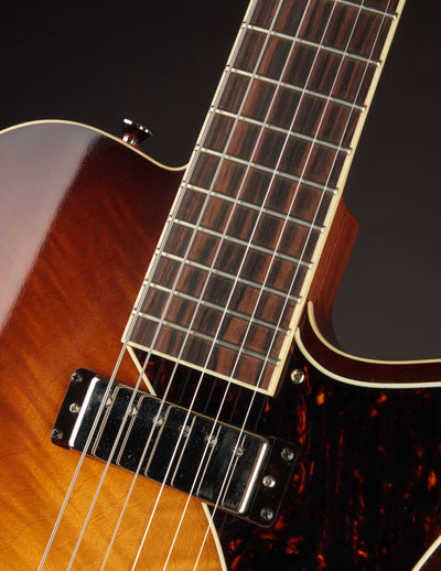 Yanuziello Viceroy Quilt/Sunburst (USED)