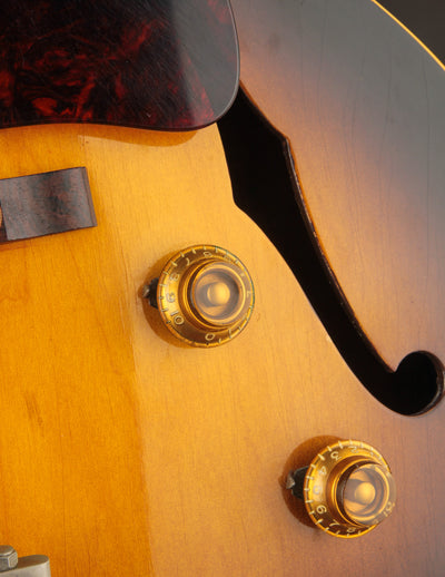 Gibson ES-135 Sunburst (1956)