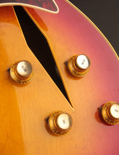 Gibson Trini Lopez Deluxe, Cherry Sunburst (1965)