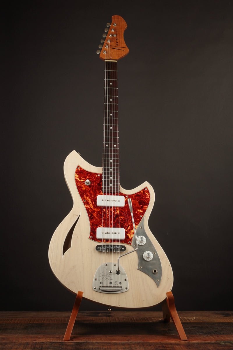 Novo Mirus J Mary Kaye White (USED, 2024)