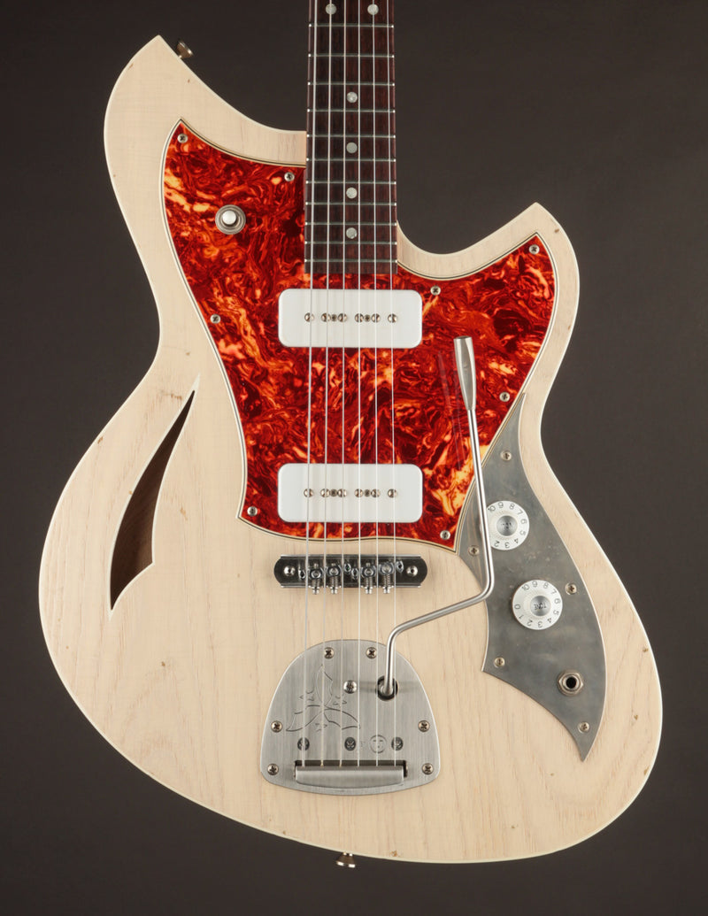 Novo Mirus J Mary Kaye White (USED, 2024)