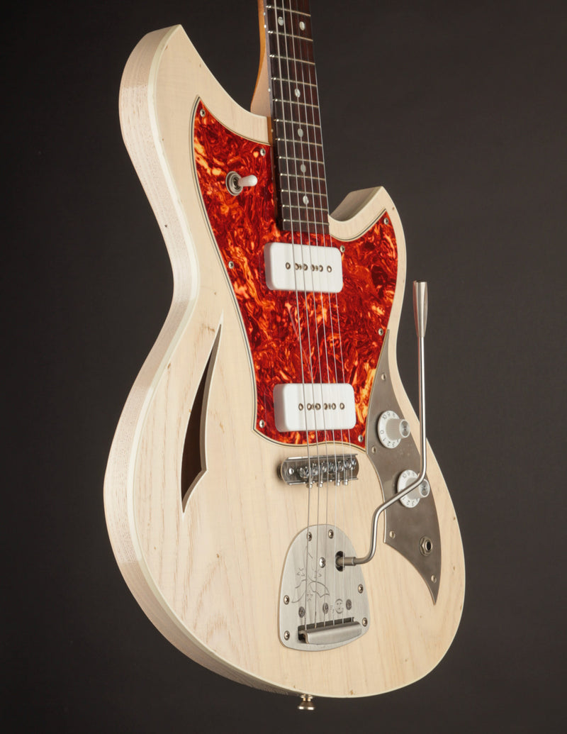Novo Mirus J Mary Kaye White (USED, 2024)