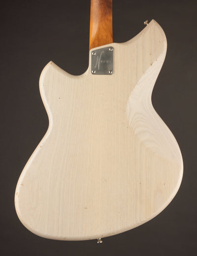 Novo Mirus J Mary Kaye White (USED, 2024)