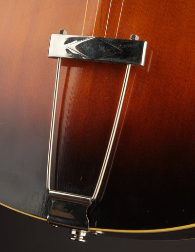 Gibson TG-50 Tenor w/ DeArmond (1951)