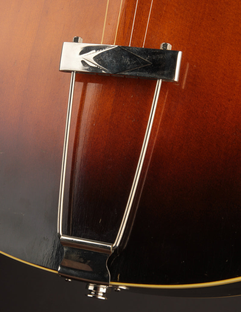 Gibson TG-50 Tenor w/ DeArmond (1951)