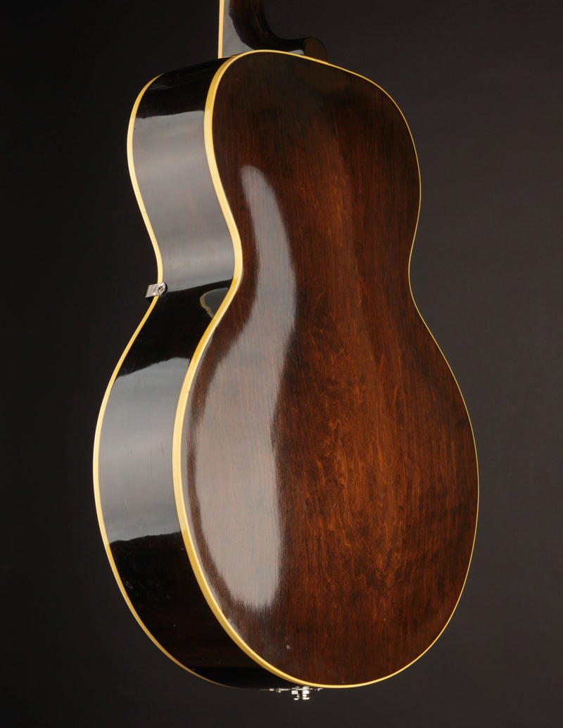 Gibson TG-50 Tenor w/ DeArmond (1951)