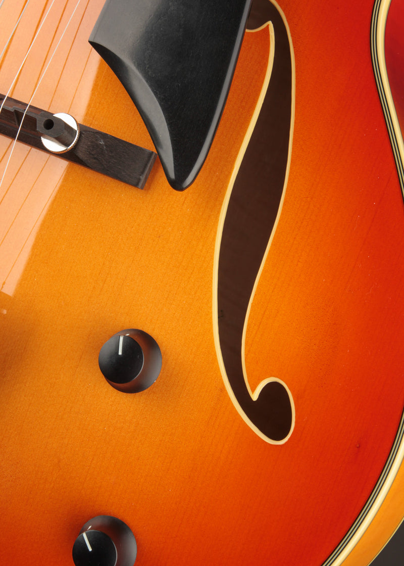 Comins GCS-16-1 Archtop Violin Burst (USED)
