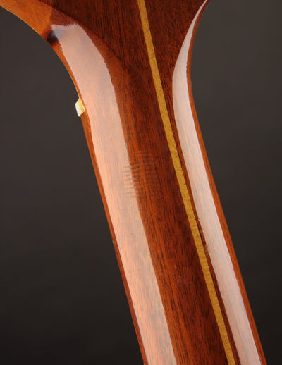 Guild JS-II Bass Oak Leaf & Acorn (1975)