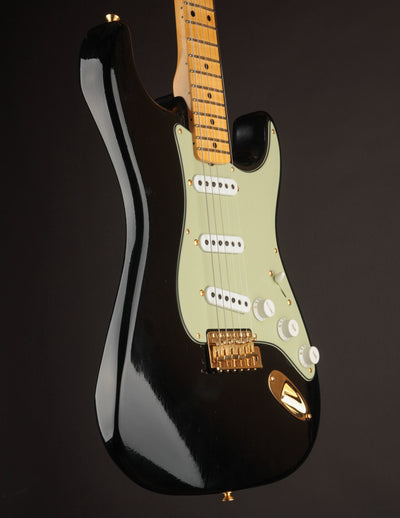 Fender Custom Shop LTD 70th Anniversary Stratocaster Black/DLX Closet Classic (USED, 2024)