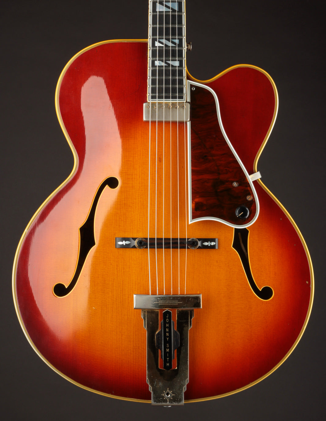 Gibson Johnny Smith, Cherry Sunburst (1969)