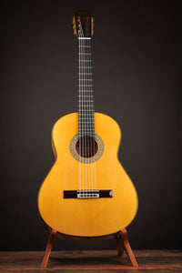 Esteve 11F Flamenco Spruce & Cypress