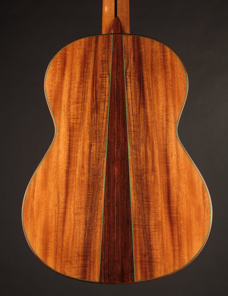 Esteve 12 Cedar & Granadillo
