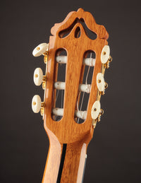 Esteve 12 Cedar & Granadillo