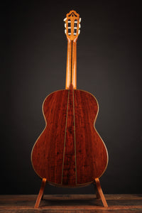 Esteve 12 Cedar & Granadillo