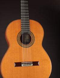 Esteve 12 Cedar & Granadillo