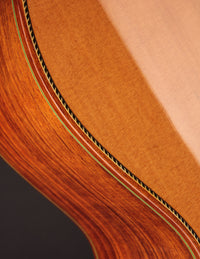 Esteve 12 Cedar & Granadillo