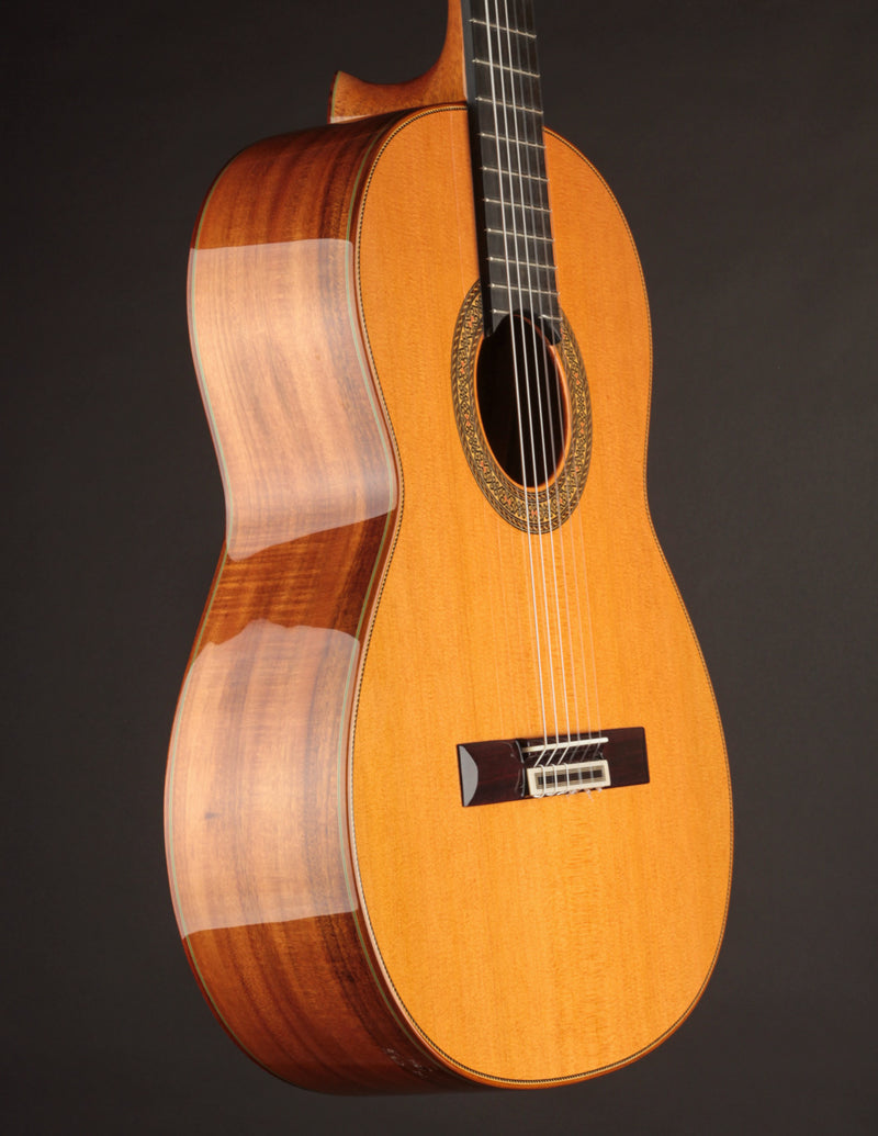 Esteve 12 Cedar & Granadillo