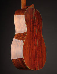 Esteve 12 Cedar & Granadillo