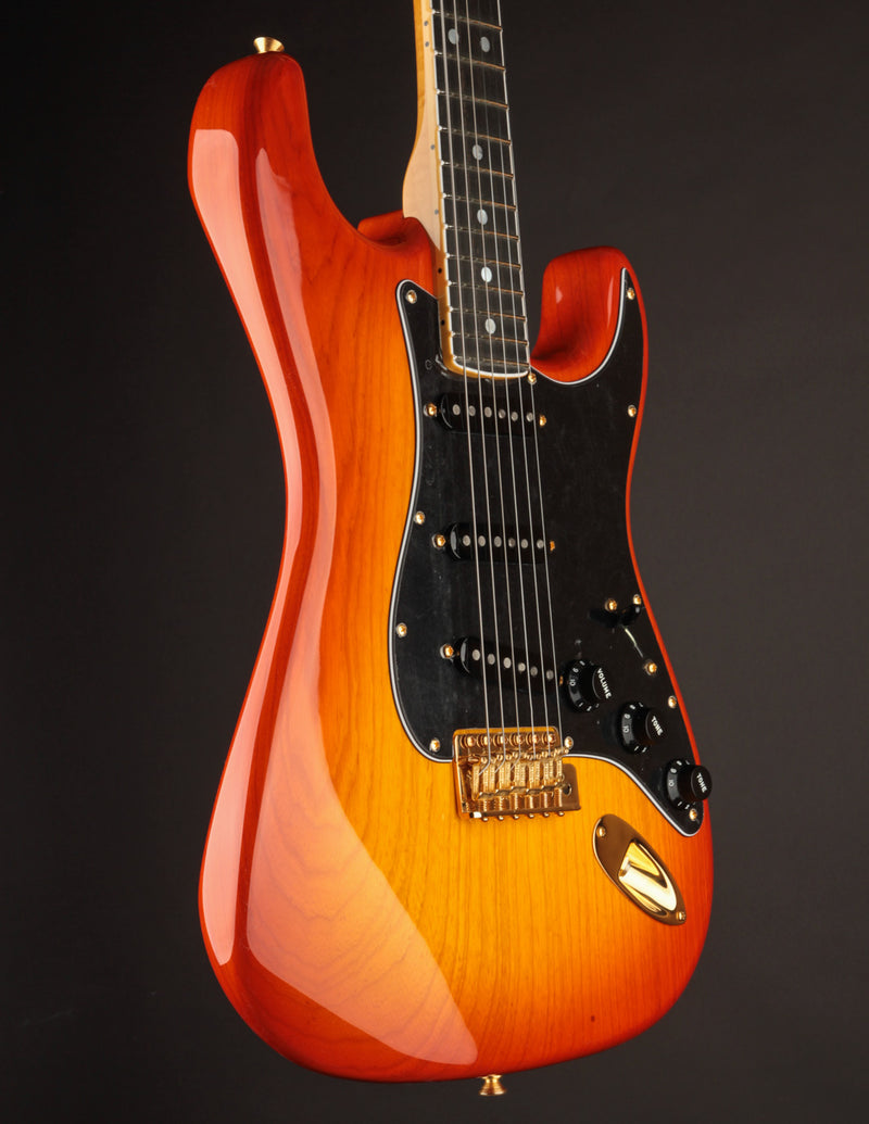 Fender American Custom MN Strat Ebony Fretboard Sienna Sunburst/NOS