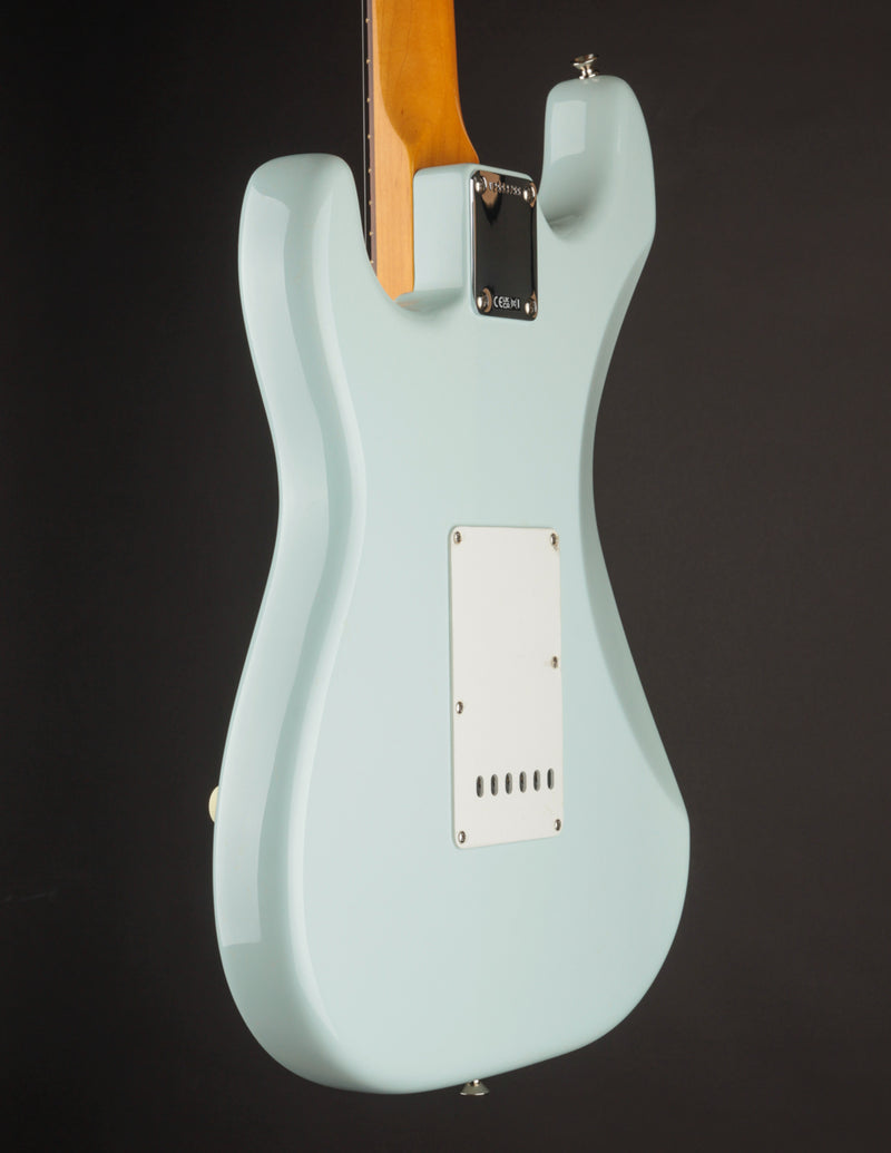 Fender American Vintage II 1965 Stratocaster, Round-Lam Rosewood Fingerboard, Sonic Blue