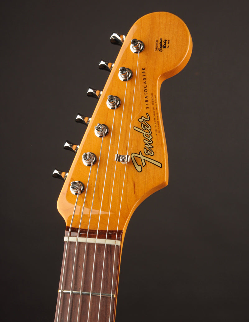 Fender American Vintage II 1965 Stratocaster, Round-Lam Rosewood Fingerboard, Sonic Blue