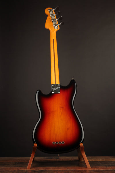 Fender American Professional Classic Mustang Bass 3-Color Sunburst