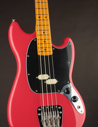 Fender American Professional Classic Mustang Bass Faded Dakota Red