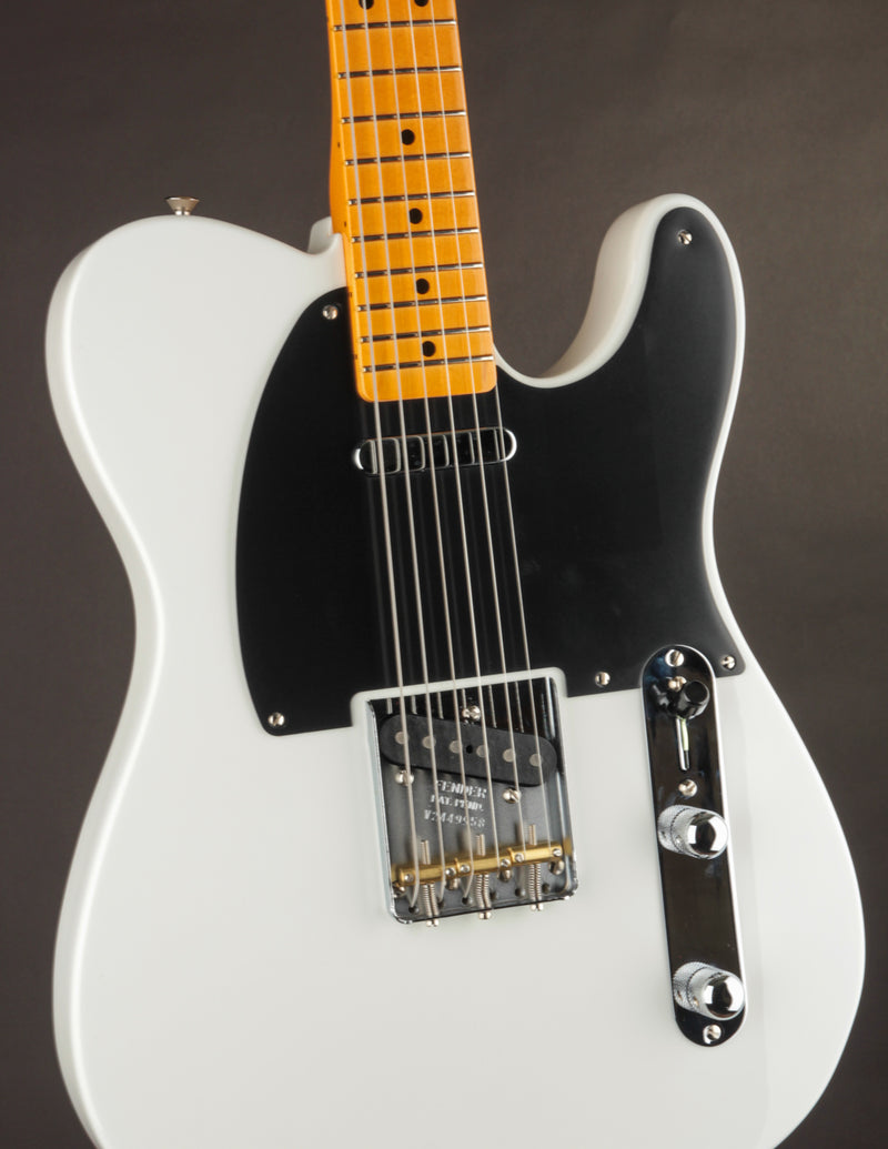 Fender American Vintage II 1951 Telecaster, Maple Fingerboard, Prototype White