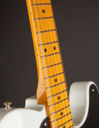 Fender American Vintage II 1951 Telecaster, Maple Fingerboard, Prototype White