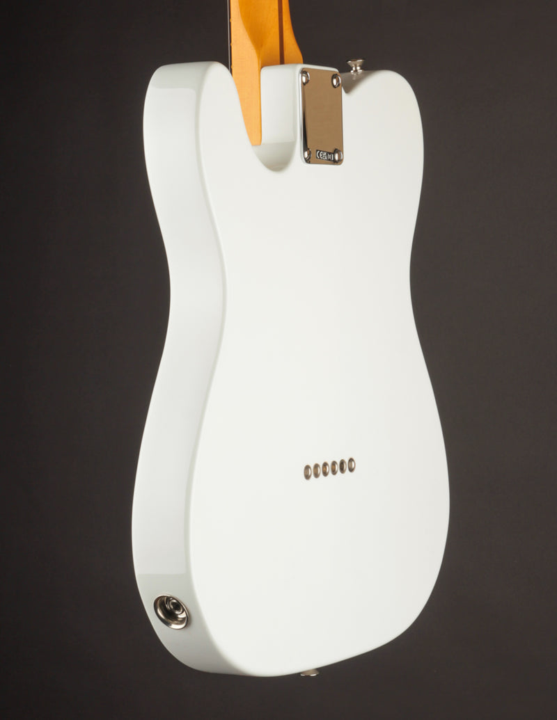 Fender American Vintage II 1951 Telecaster, Maple Fingerboard, Prototype White