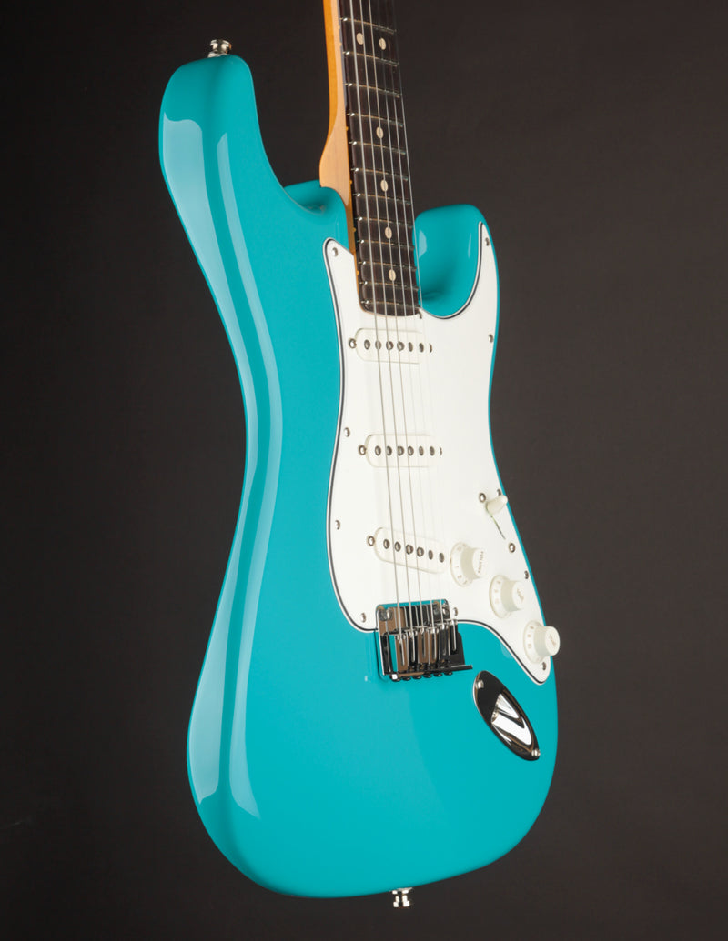 Fender Custom Deluxe Strat LTD NAMM 2025 Taos Turquoise/NOS