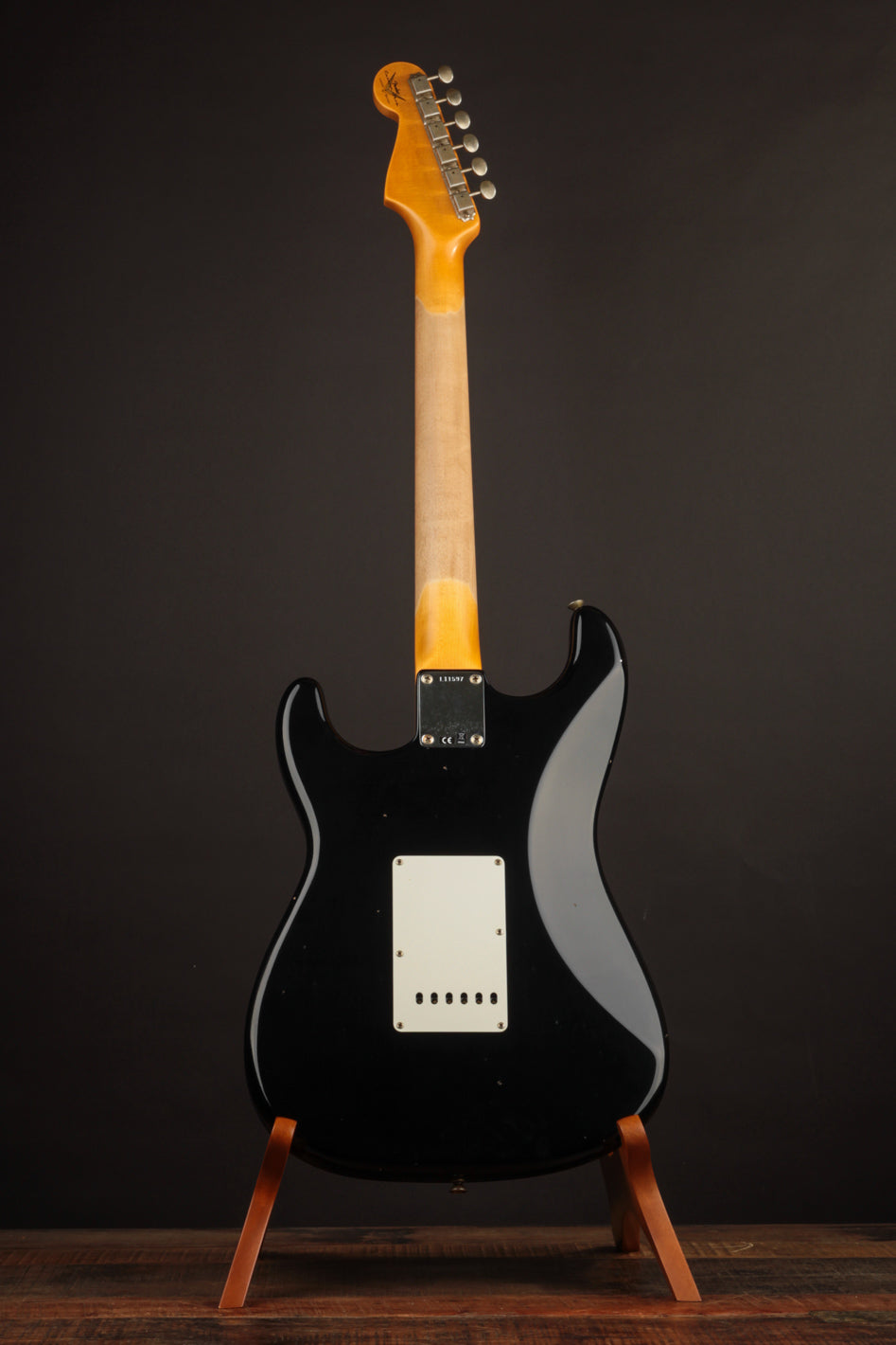 Fender Stratocaster ローズ指板　ブラック Yahoo!オークション -「ローズ指板」(JAPAN) (フェンダー)の落札