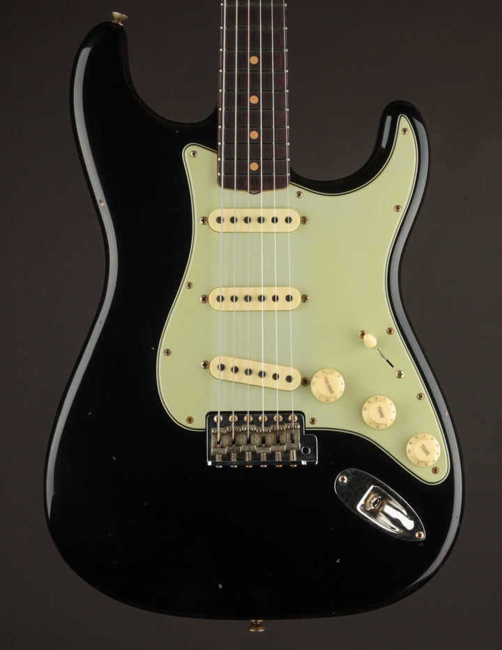 ■Blade Levinson Limited Stratocaster ST Levinson Blade See Thru Red – Chicago Music Exchange