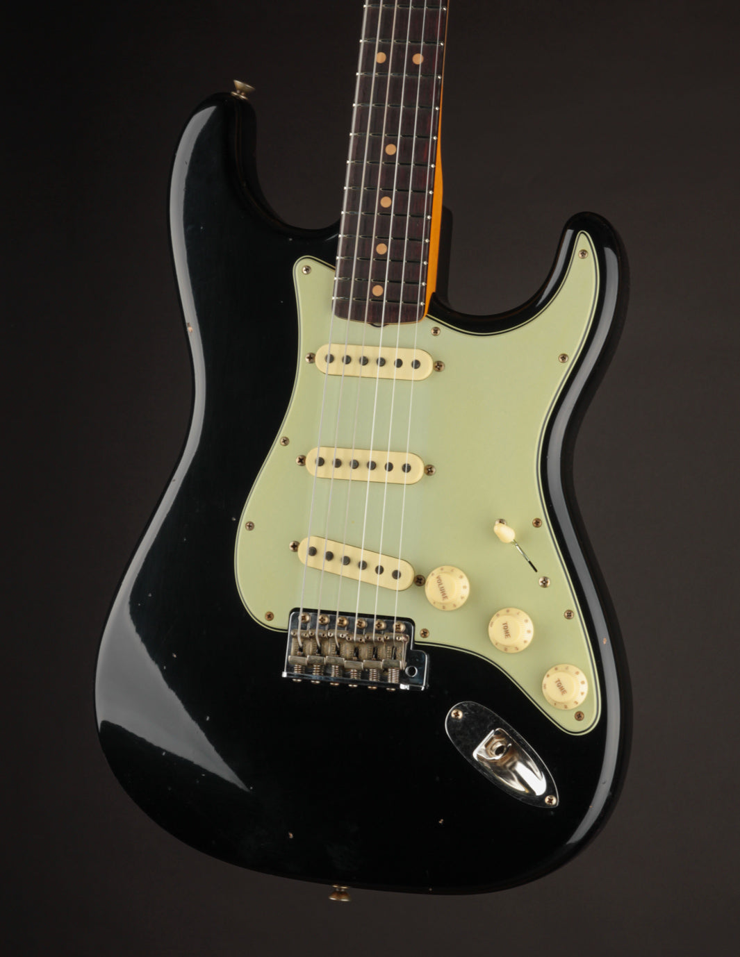 Fender Stratocaster ローズ指板　ブラック Yahoo!オークション -「ローズ指板」(JAPAN) (フェンダー)の落札