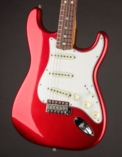 Fender Custom Shop '66 Stratocaster Aged Candy Apple Red/Dlx Closet Classic