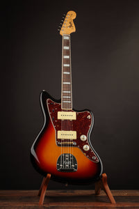 Fender Custom Shop 1967 Jazzmaster Bleached 3-Color Sunburst/DLX Closet Classic (NOS, 2024)