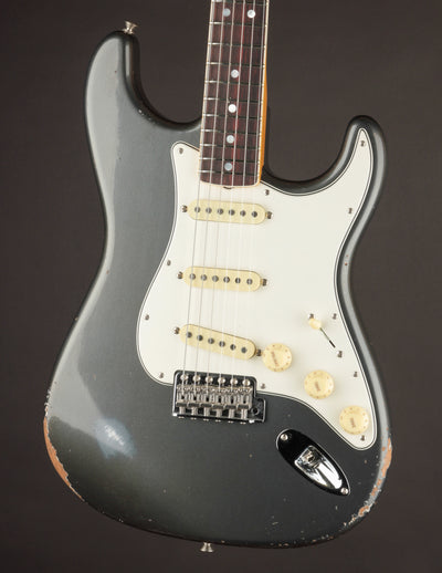Fender Custom Shop '67 Stratocaster Aged Charcoal Frost Metallic Relic