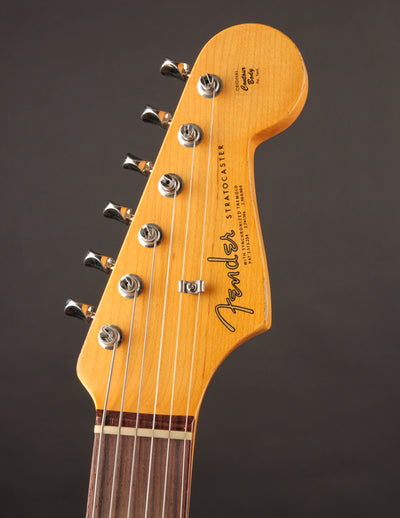 Fender Custom Shop Late 1962 Stratocaster 3-Color Sunburst Relic headstock picture